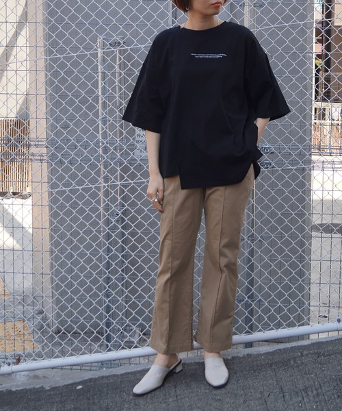 179/WG（イチナナキュウダブルジー）の「セミフレアチノパン（チノパンツ・レディース・グリーン/ベージュ・MEDIUM）」の4枚目の写真