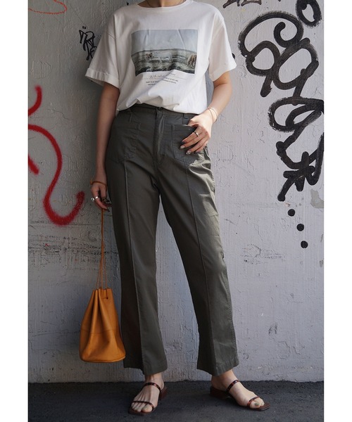 179/WG（イチナナキュウダブルジー）の「セミフレアチノパン（チノパンツ・レディース・グリーン/ベージュ・MEDIUM）」の10枚目の写真