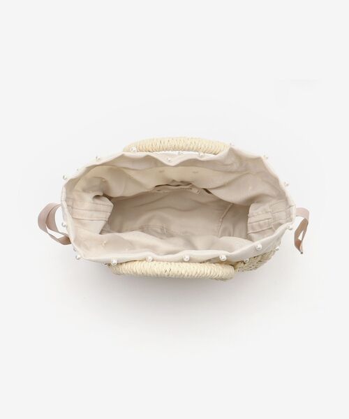 MAJESTIC LEGON（マジェスティックレゴン）の「ガーリーパールかごバッグ（かごバッグ・レディース・アイボリー/モカ・FREE）」の5枚目の写真