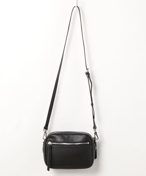 Vivienne Westwood(ヴィヴィアンウエストウッド)の「43030037/41499/CHELSEA CAMERA BAG(その他小物・レディース・ブラック・FREE)」の2枚目の写真
