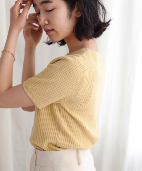 Bab(バブ)の「【WEB限定】BASIC半袖リブニット(ニット/セーター・レディース・ブラック/オフホワイト/ブラウン/イエロー・38)」の7枚目の写真