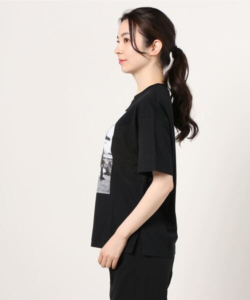 KIIRA（キーラ）の「Kiira ORGANIC COTTON PHOTO TEE（Tシャツ/カットソー・レディース・ホワイト/ブラック・ONE SIZE）」の3枚目の写真