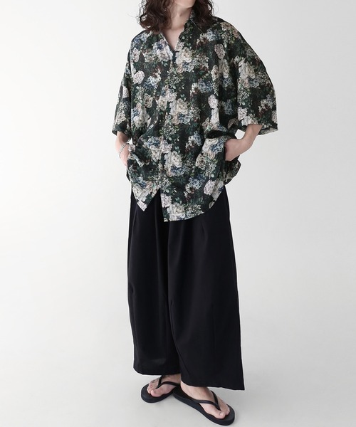 minsobi（ミンソビ）の「総花柄半袖シャツ 派手シャツ