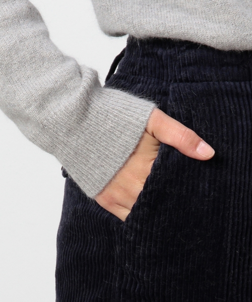 coen（コーエン）の「太畝コーデュロイタイトスカート§（スカート・レディース・ネイビー/オフホワイト/ベージュ/モカ・MEDIUM/LARGE）」の10枚目の写真