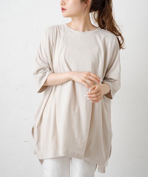 PUAL CE CIN(ピュアルセシン)の「バックプリントチュニック(Tシャツ/カットソー・レディース・チャコール/ライトベージュ/オリーブ系/ピンク系その他・FREE)」の6枚目の写真