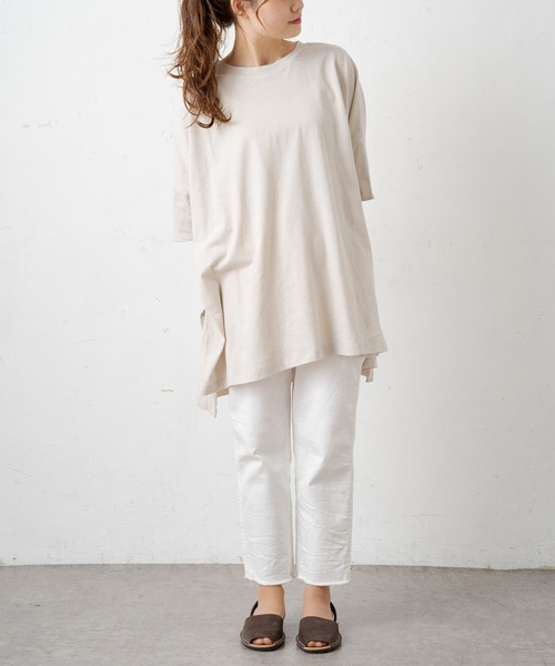 PUAL CE CIN(ピュアルセシン)の「バックプリントチュニック(Tシャツ/カットソー・レディース・チャコール/ライトベージュ/オリーブ系/ピンク系その他・FREE)」の9枚目の写真