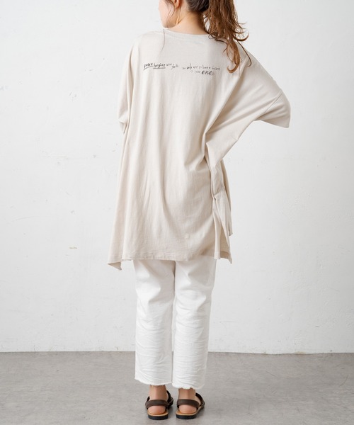 PUAL CE CIN(ピュアルセシン)の「バックプリントチュニック(Tシャツ/カットソー・レディース・チャコール/ライトベージュ/オリーブ系/ピンク系その他・FREE)」の12枚目の写真