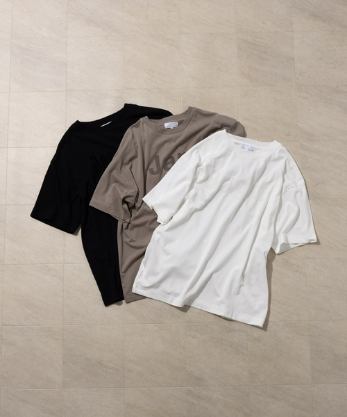 ABAHOUSE（アバハウス）の「ビッグサイズ シリコン プリント Tシャツ（Tシャツ/カットソー・メンズ・ブラック/グレイッシュベージュ/ホワイト・46/48/44）」の4枚目の写真