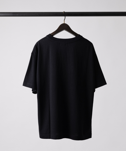 ABAHOUSE（アバハウス）の「ビッグサイズ シリコン プリント Tシャツ（Tシャツ/カットソー・メンズ・ブラック/グレイッシュベージュ/ホワイト・46/48/44）」の10枚目の写真