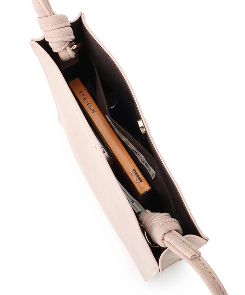 SHOO・LA・RUE（シューラルー）の「◆ヌバック風スクエアショルダー（ショルダーバッグ・レディース・チャコールグレー/ベージュ/ライトパープル/ベビーピンク・00）」の12枚目の写真