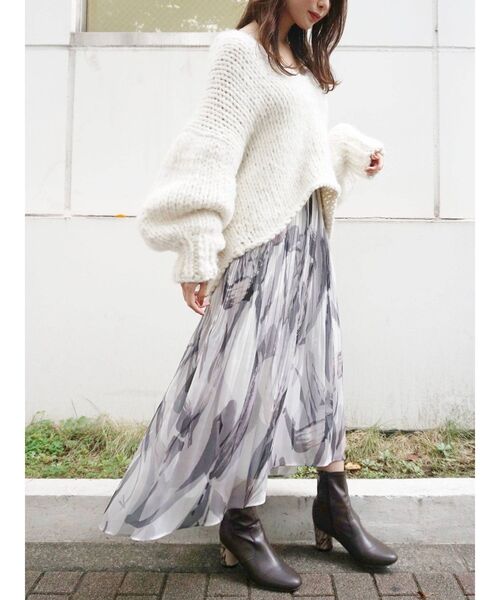 MERCURYDUO（マーキュリーデュオ）の「メタリックプリーツグラデーションロングスカート（スカート・レディース・ピンク/イエロー/グレー・SMALL/MEDIUM）」の9枚目の写真