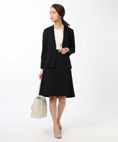 UNTITLED（アンタイトル）の「◆【洗える・消臭・UV・抗菌防臭】ネオカトレアフレアスカート（スーツスカート・レディース・ダークネイビー/グレー系その他6・02/01/03）」の16枚目の写真