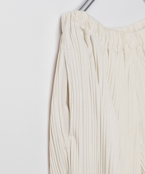 GLOBAL WORK（グローバルワーク）の「【キッズ】速乾プリーツイージーパンツ/959269（その他パンツ・キッズ・ライトベージュ/ライトパープル/ミント/ダークグレー・100cm/120cm/130cm/140cm/150cm/160cm/110cm）」の7枚目の写真