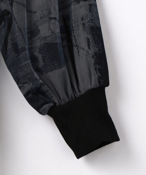 NICOLE white（ニコルホワイト）の「プリントチュールプルオーバー（Tシャツ/カットソー・レディース・ブルー系/ブラック系/その他・FREE）」の8枚目の写真