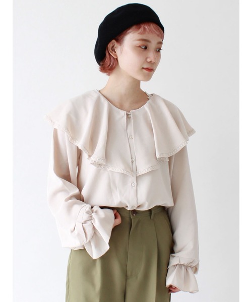 ehka sopo（エヘカソポ）の「ラッフルブラウス（シャツ/ブラウス・レディース・ブラック/オフホワイト/キナリ・ﾌﾘ-）」の2枚目の写真