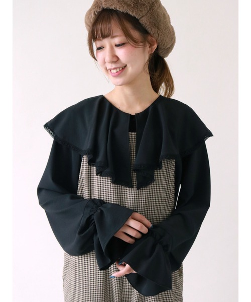 ehka sopo（エヘカソポ）の「ラッフルブラウス（シャツ/ブラウス・レディース・ブラック/オフホワイト/キナリ・ﾌﾘ-）」の3枚目の写真