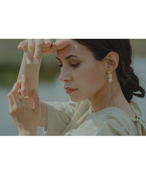 mou（モウ）の「【Na.moda】Gold bumpy pearl pierce（ピアス（両耳用）・レディース・ゴールド・FREE）」の9枚目の写真