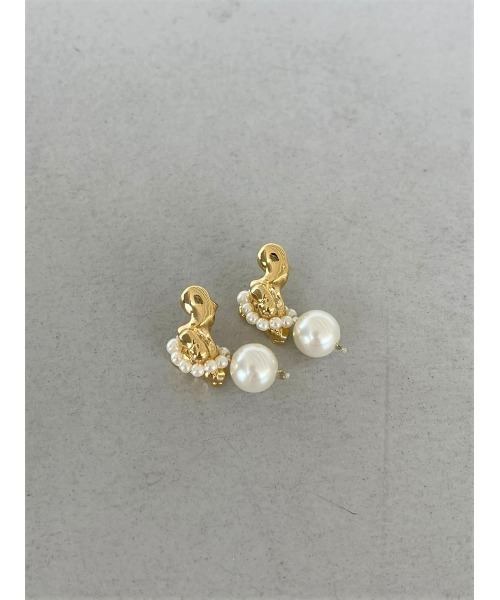 mou（モウ）の「【Na.moda】Gold bumpy pearl pierce（ピアス（両耳用）・レディース・ゴールド・FREE）」の5枚目の写真