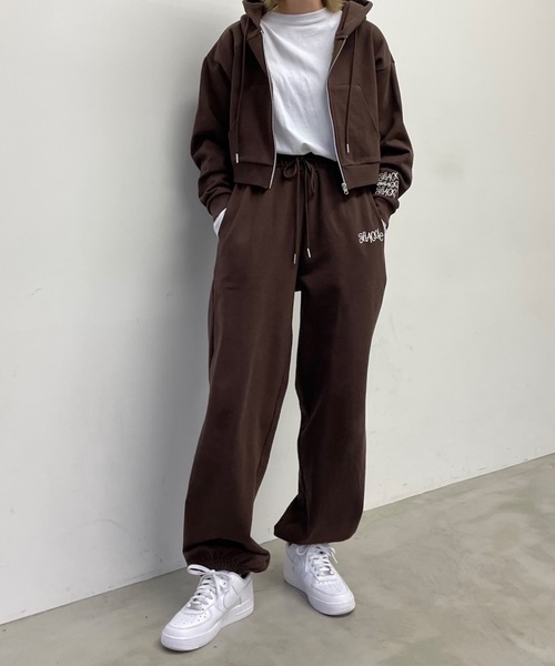SHAGGIE(シャギー)の「SHAGGIE裏起毛ショートZIPパーカー(パーカー・レディース・ホワイト/ブラック/ブラウン/グレー・FREE)」の16枚目の写真