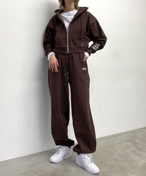 SHAGGIE(シャギー)の「SHAGGIE裏起毛ショートZIPパーカー(パーカー・レディース・ホワイト/ブラック/ブラウン/グレー・FREE)」の17枚目の写真