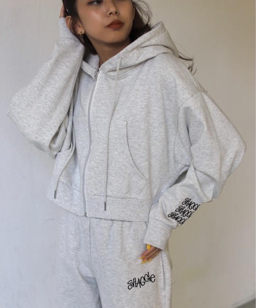 SHAGGIE(シャギー)の「SHAGGIE裏起毛ショートZIPパーカー(パーカー・レディース・ホワイト/ブラック/ブラウン/グレー・FREE)」の22枚目の写真