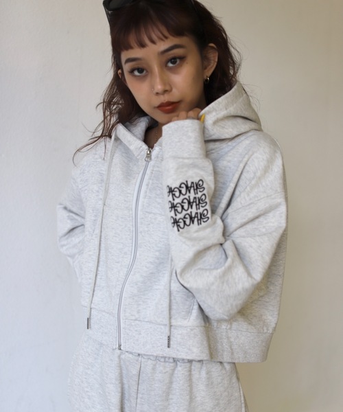SHAGGIE(シャギー)の「SHAGGIE裏起毛ショートZIPパーカー(パーカー・レディース・ホワイト/ブラック/ブラウン/グレー・FREE)」の18枚目の写真
