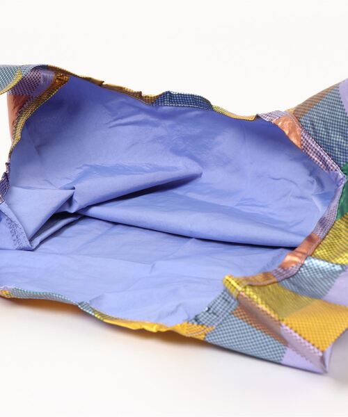 BAGGU(バグー)の「BAGGU/バグゥ メタリックBABY(エコバッグ/サブバッグ・レディース・ブルー/アンティークゴールド・FREE)」の4枚目の写真