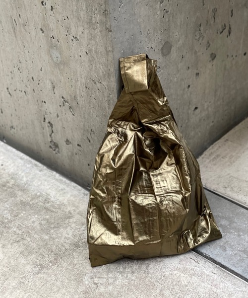 BAGGU(バグー)の「BAGGU/バグゥ メタリックBABY(エコバッグ/サブバッグ・レディース・ブルー/アンティークゴールド・FREE)」の2枚目の写真