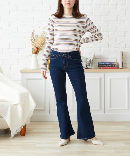 acro（アクロ）の「スーパーストレッチフレアデニムパンツ/AC1245（デニムパンツ・レディース・ネイビー/ブラック・ﾌﾘ-）」の9枚目の写真