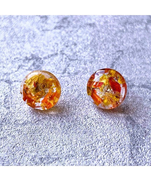 tone(トーン)の「【Willija】金属アレルギー対応《花景》フラワーピアス中(MA)(ピアス(両耳用)・レディース・ホワイト/パープル/ブルー/グリーン/パープル系その他2/その他/ローズ/アクア/オレンジ/ライム/レッド/ブラック/ロイヤルブルー/バイオレット/ゴールド/シルバー・FREE)」の13枚目の写真