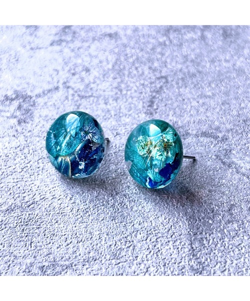 tone(トーン)の「【Willija】金属アレルギー対応《花景》フラワーピアス中(MA)(ピアス(両耳用)・レディース・ホワイト/パープル/ブルー/グリーン/パープル系その他2/その他/ローズ/アクア/オレンジ/ライム/レッド/ブラック/ロイヤルブルー/バイオレット/ゴールド/シルバー・FREE)」の21枚目の写真
