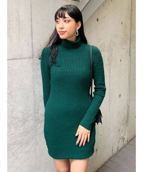 EMODA（エモダ）の「バックオープンリブワンピース（ワンピース・レディース・アイボリー/ブラック/グリーン・FREE）」の9枚目の写真