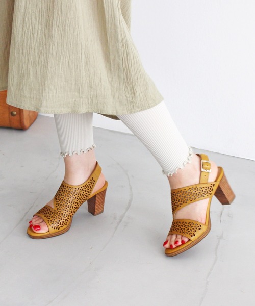 MODE KAORI(モードカオリ)の「サンダル/21450(サンダル・レディース・ブラック/ベージュ/イエロー/ブラウン系その他・22.5cm/23cm/23.5cm/24cm/24.5cm/25cm)」の20枚目の写真