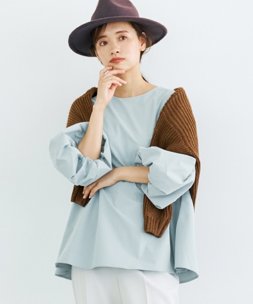 coca（coca）（コカ）の「＼新色追加／袖バルーンAラインブラウス（シャツ/ブラウス・レディース・ホワイト/ブラック/ダークブルー/ブラウン/ライトベージュ/ライトピンク/ネイビー/アイボリー/グレイッシュベージュ/ライトブルー・M/L）」の9枚目の写真