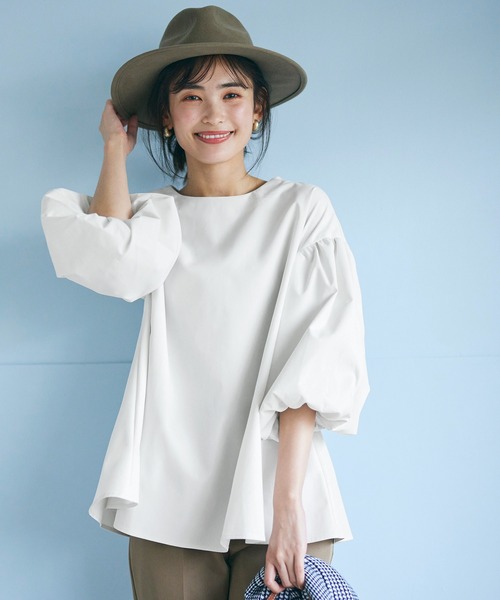coca（coca）（コカ）の「＼新色追加／袖バルーンAラインブラウス（シャツ/ブラウス・レディース・ホワイト/ブラック/ダークブルー/ブラウン/ライトベージュ/ライトピンク/ネイビー/アイボリー/グレイッシュベージュ/ライトブルー・M/L）」の3枚目の写真