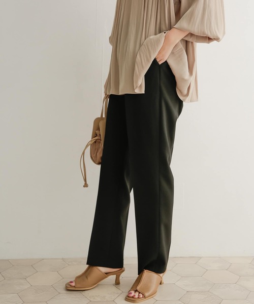 URBAN RESEARCH DOORS（アーバンリサーチドアーズ）の「カラーストレッチトラウザー（その他パンツ・レディース・グリーン/ピンク/ブルー/ブラック/アイボリー・0/1）」の9枚目の写真