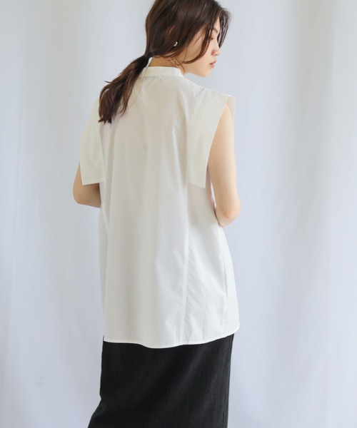 select MOCA（セレクトモカ）の「スクエアショルダーカットノースリーブブラウス（シャツ/ブラウス・レディース・ブラック/オフホワイト/サックスブルー・FREE）」の15枚目の写真