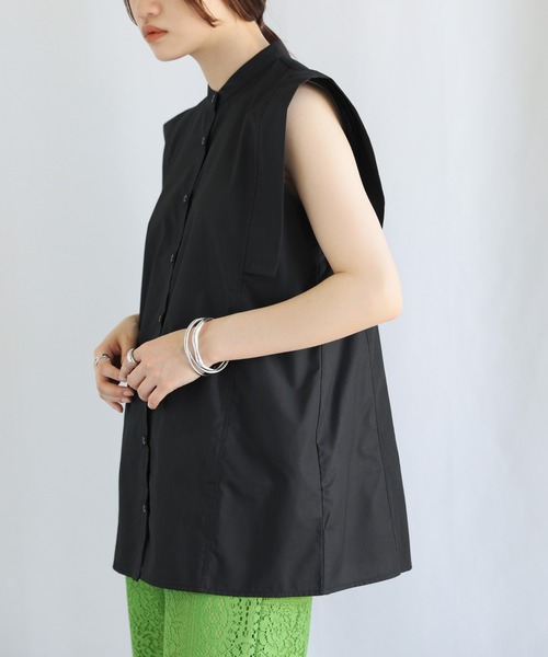 select MOCA（セレクトモカ）の「スクエアショルダーカットノースリーブブラウス（シャツ/ブラウス・レディース・ブラック/オフホワイト/サックスブルー・FREE）」の18枚目の写真