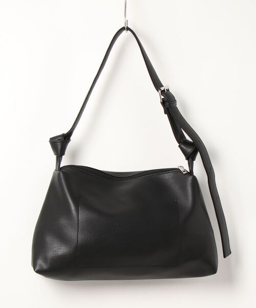 Samansa Mos2 blue（サマンサモスモスブルー）の「合皮ソフトショルダーバッグ（ショルダーバッグ・レディース・ブラック/サックスブルー/キナリ・ﾌﾘ-）」の4枚目の写真