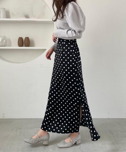 MAJESTIC LEGON(マジェスティックレゴン)の「スリットマーメイドスカート(スカート・レディース・ピンク/ブラック系その他/ライトグレー・MEDIUM)」の6枚目の写真