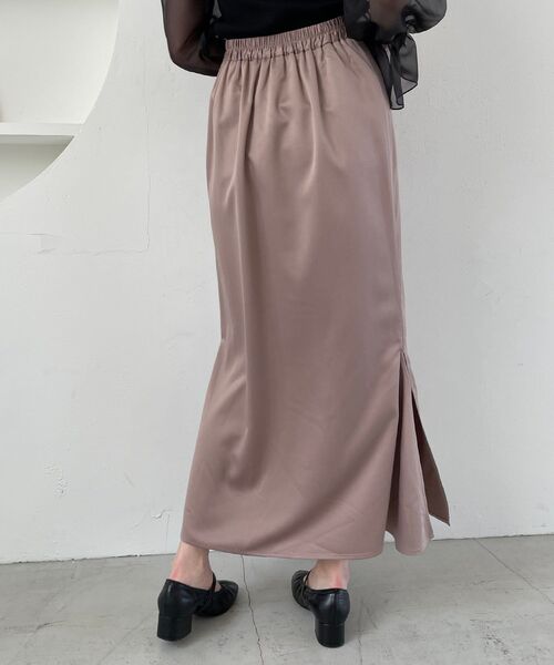 MAJESTIC LEGON(マジェスティックレゴン)の「スリットマーメイドスカート(スカート・レディース・ピンク/ブラック系その他/ライトグレー・MEDIUM)」の17枚目の写真