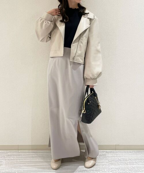 MAJESTIC LEGON(マジェスティックレゴン)の「スリットマーメイドスカート(スカート・レディース・ピンク/ブラック系その他/ライトグレー・MEDIUM)」の19枚目の写真