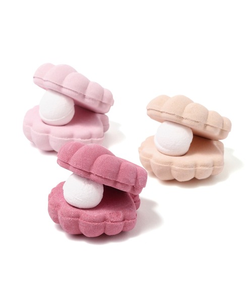 Francfranc(フランフラン)の「カドミニョン シェルフィズ ピンク(3個セット/入浴剤)ギフト 女性 贈り物 プレゼント お返し 送別 (入浴剤・バスケア・レディース・ピンク・FREE)」の2枚目の写真