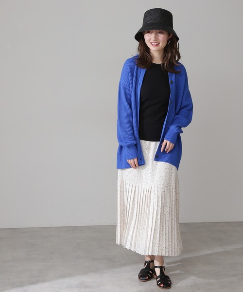 N.（N. Natural Beauty Basic）（エヌエヌナチュラルビューティーベーシック）の「◆畦クルーネックニットカーディガン（カーディガン/ボレロ・レディース・ブルー/ピンク/オフホワイト/ブラック/グリーン・MEDIUM）」の7枚目の写真