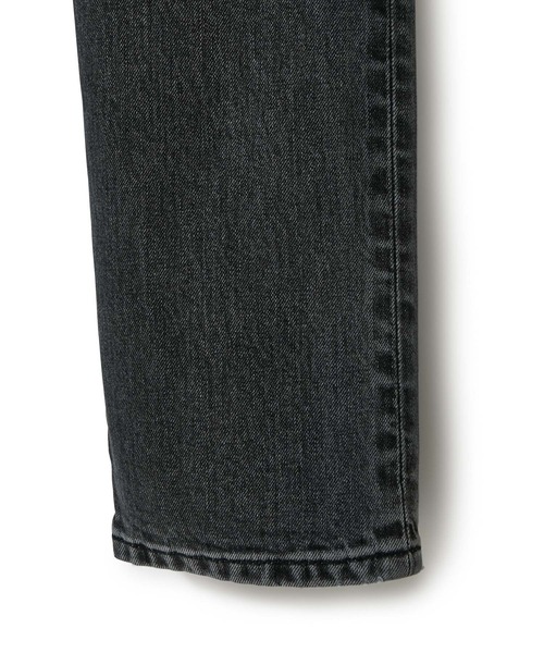 ADAM ET ROPE'（アダムエロペ）の「【Levi’s for BIOTOP】501 Black Cropped length28（デニムパンツ・レディース・ブラック・1/2/0/3/00）」の10枚目の写真