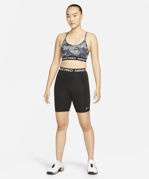 NIKE（ナイキ）の「ナイキ プロ ドライ-フィット インディ ウィメンズ ライトサポート パッディド ストラッピー プリント スポーツブラ / NIKE PRO DRI-FIT INDY WOMEN'S LIGHT-SUPPORT PADDED STRAPPY PRINTED SPORTS BRA（スポーツブラ・レディース・ブルーグレー・S/M/L/XL/XS）」の7枚目の写真