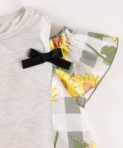 trois lapins kp(トロワラパンケーピー)の「ひまわりプリント肩開き半袖Tシャツ(100-130cm)(Tシャツ/カットソー・キッズ・オートミール・110cm/100cm/120cm/130cm)」の3枚目の写真