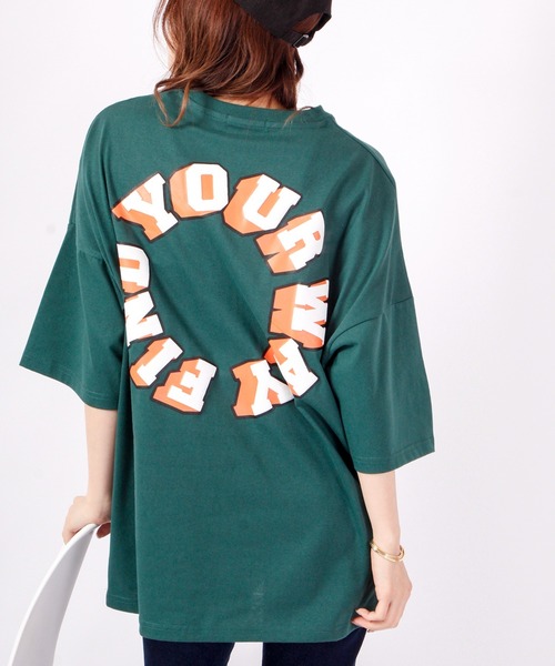 A.T,C in the attic homme(エーティーシーインジアティックオム)の「カレッジロゴ アップリケ ビッグシルエットTシャツ(Tシャツ/カットソー・メンズ・ホワイト/ブラック/ベージュ/イエロー/グリーン/グリーン系その他・L/XL/M)」の1枚目の写真