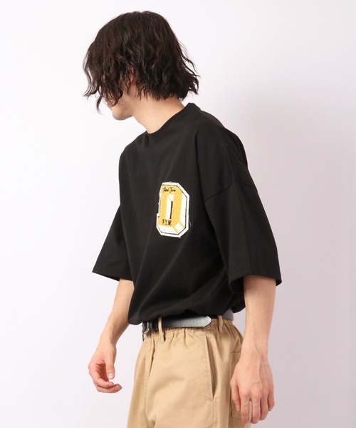 A.T,C in the attic homme(エーティーシーインジアティックオム)の「カレッジロゴ アップリケ ビッグシルエットTシャツ(Tシャツ/カットソー・メンズ・ホワイト/ブラック/ベージュ/イエロー/グリーン/グリーン系その他・L/XL/M)」の19枚目の写真