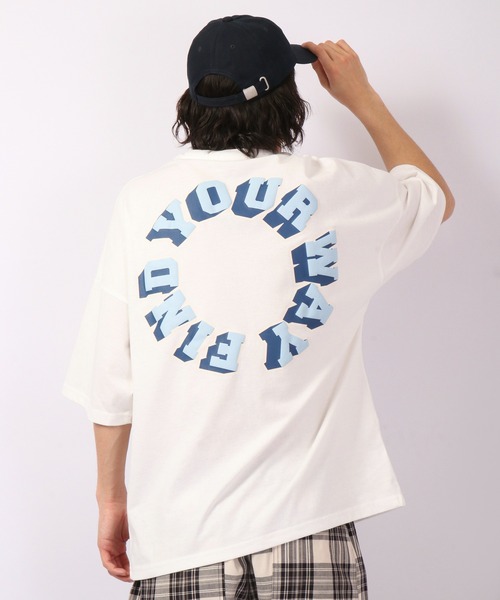 A.T,C in the attic homme(エーティーシーインジアティックオム)の「カレッジロゴ アップリケ ビッグシルエットTシャツ(Tシャツ/カットソー・メンズ・ホワイト/ブラック/ベージュ/イエロー/グリーン/グリーン系その他・L/XL/M)」の13枚目の写真